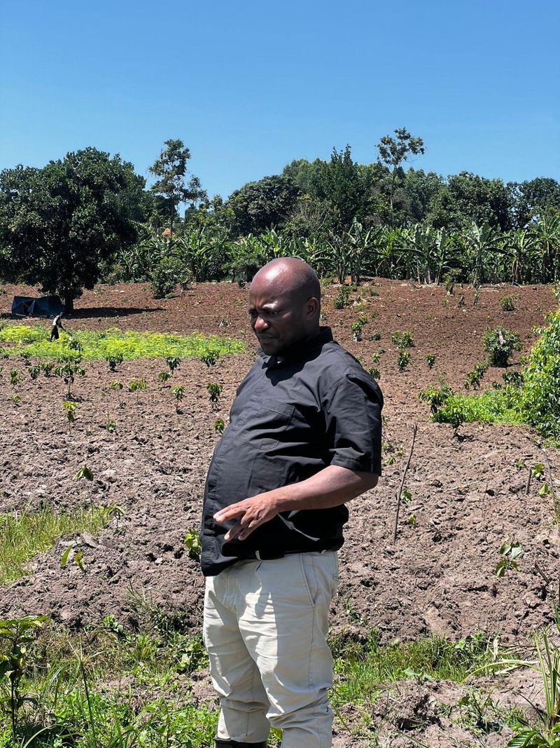 Community agriculture in Binzi, Uganda